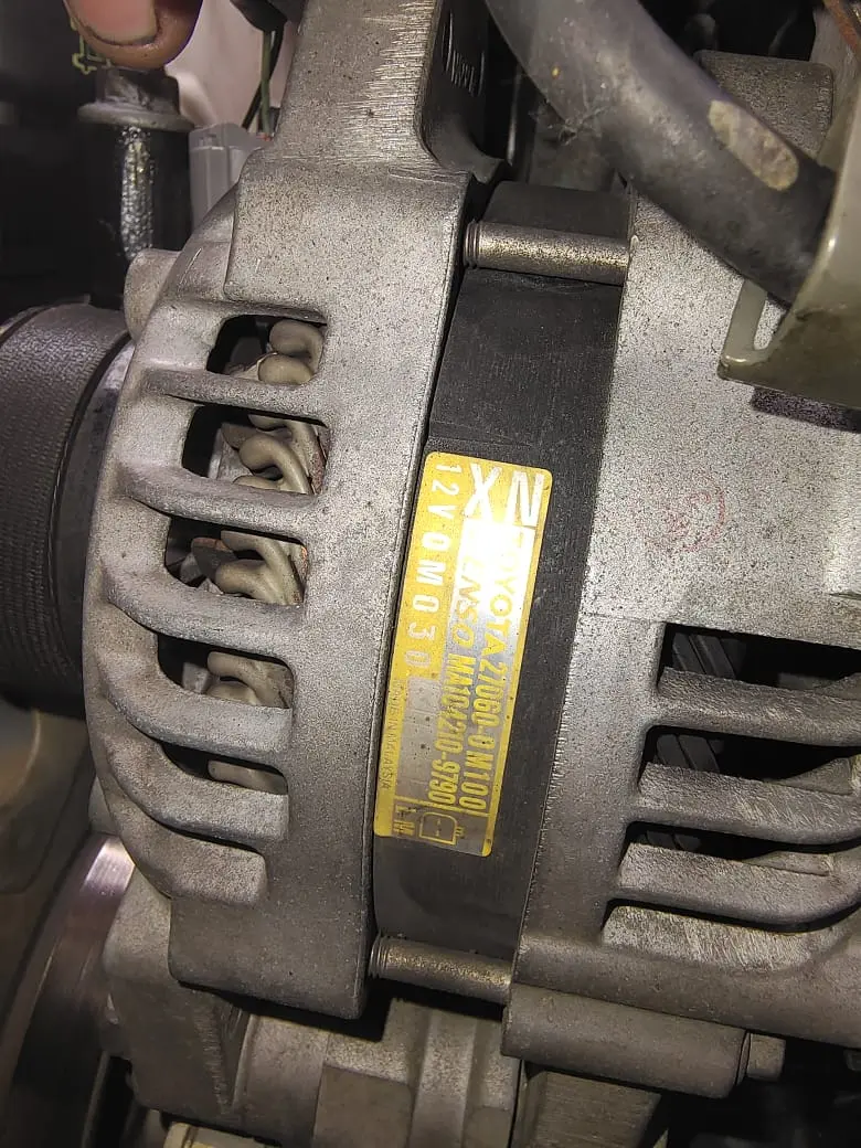 Alternator kereta untuk diagnosis sistem pengecasan